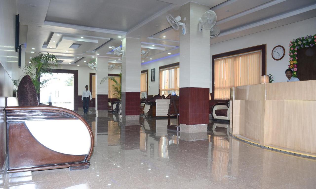 Vaishnavi Clarks Inn Buxar Екстер'єр фото