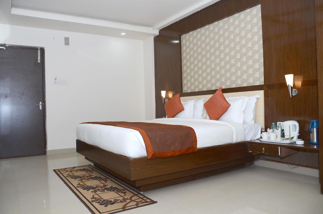 Vaishnavi Clarks Inn Buxar Екстер'єр фото